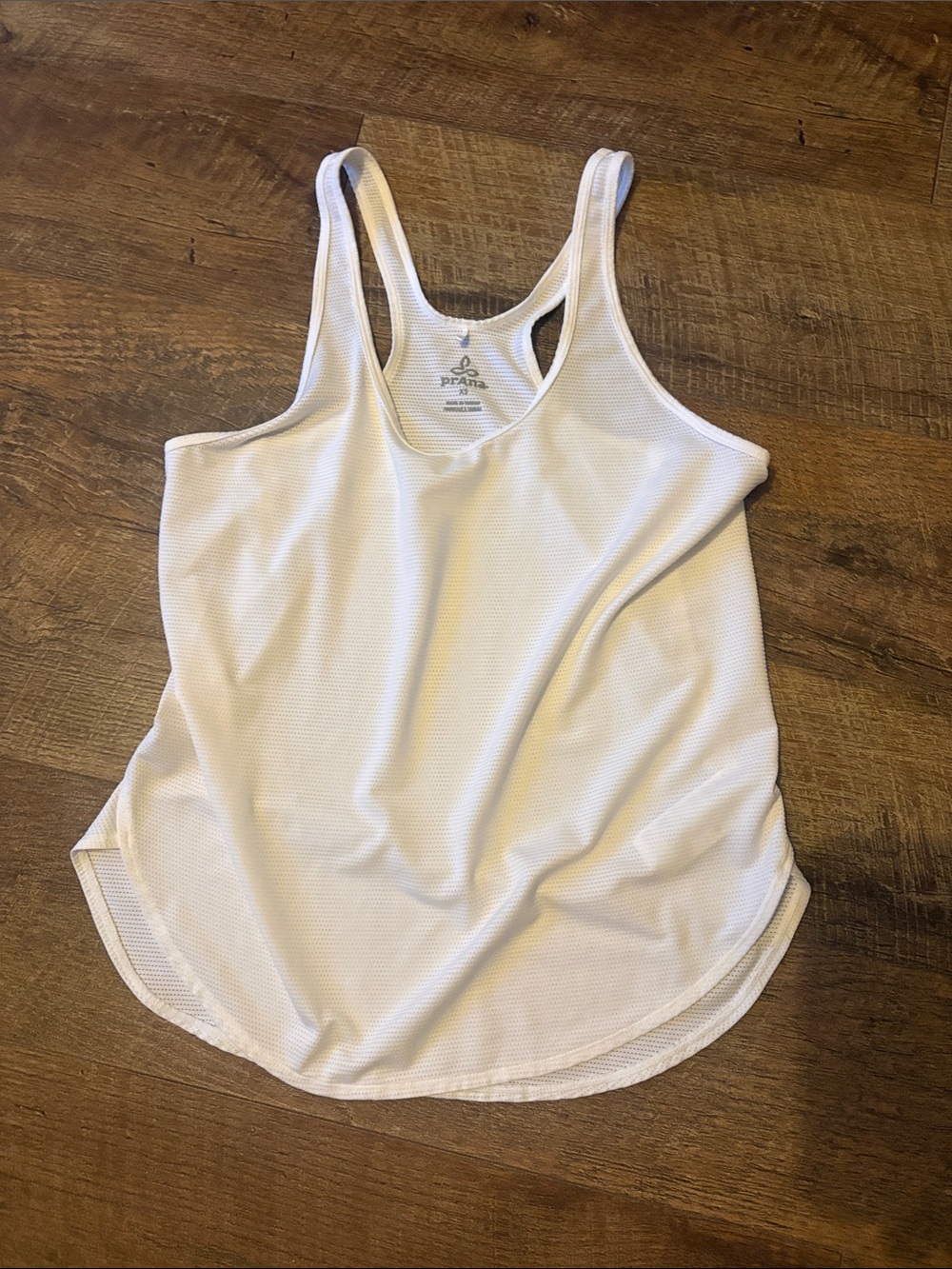 prAna White Mesh Athletic Tank Top XS Lightweight Racerback Yoga Workout